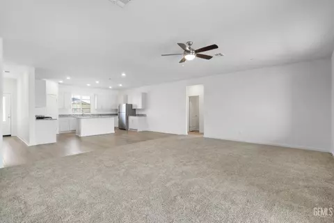 5111 Beaverhead Ave, Bakersfield, CA 93306 photo 3