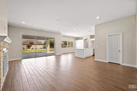 11700 Vinery Way, Bakersfield, CA 93311 photo 7