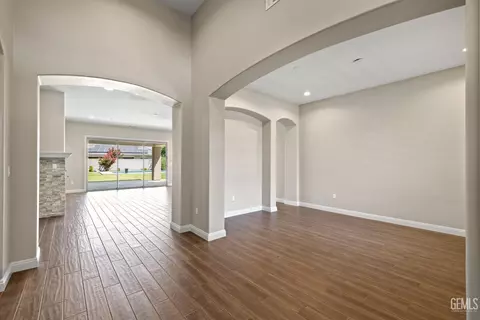 11700 Vinery Way, Bakersfield, CA 93311 photo 6