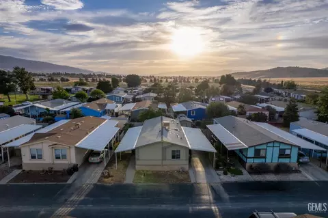 14556 E Tehachapi Blvd #28, Tehachapi, CA 93561 photo 2