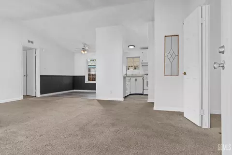 14556 E Tehachapi Blvd #28, Tehachapi, CA 93561 photo 10