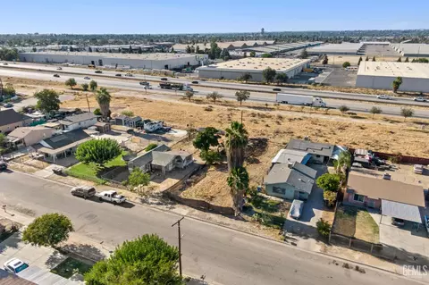 1900 Padre St, Bakersfield, CA 93307 photo 5
