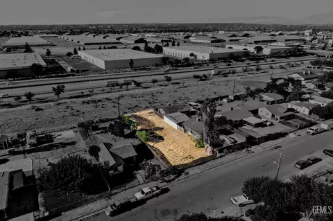 1900 Padre St, Bakersfield, CA 93307 photo 16