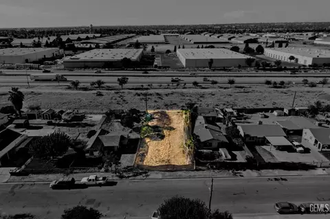 1900 Padre St, Bakersfield, CA 93307 photo 17