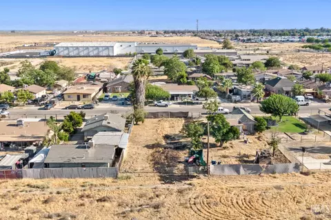 1900 Padre St, Bakersfield, CA 93307 photo 9