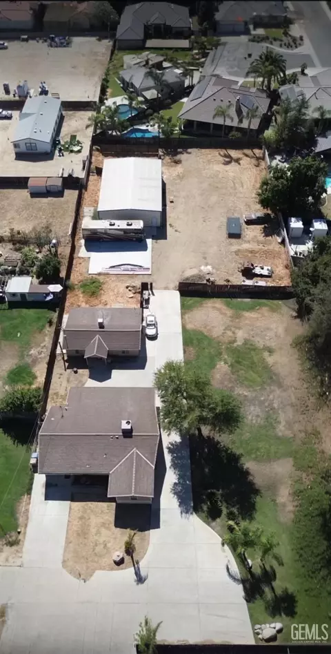 10931 Shellabarger Rd, Bakersfield, CA 93312
