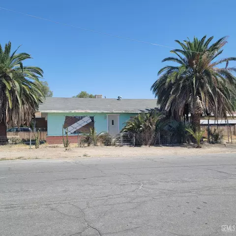 200 Polk St, Taft, CA 93268 photo 1