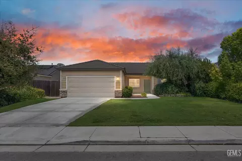 10508 Alondra Dr, Bakersfield, CA 93311