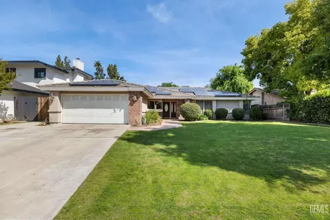 3008 Boulder Ln, Bakersfield, CA 93309