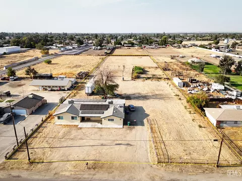 10418 Brimhall Rd, Bakersfield, CA 93312