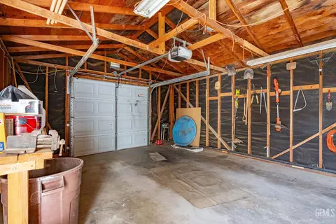411 A St, Taft, CA 93268 photo 22