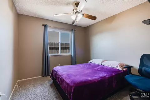 Bedroom - 429 Barlow Ct, Arvin, CA 93203 photo 1 of 5