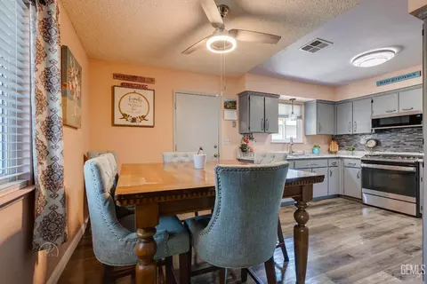 Dining - 429 Barlow Ct, Arvin, CA 93203 photo 1 of 1