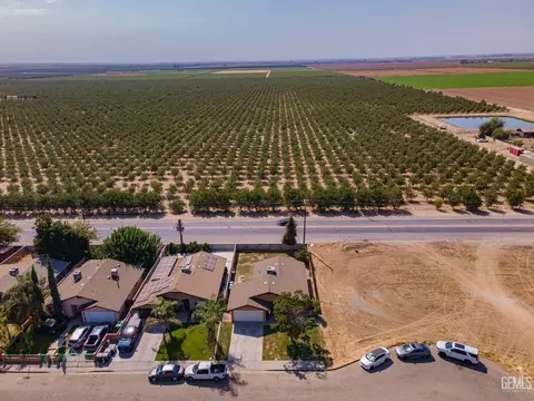 View/Area - 429 Barlow Ct, Arvin, CA 93203 photo 3 of 6