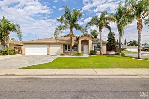 5700 Via Marisol St, Bakersfield, CA 93308