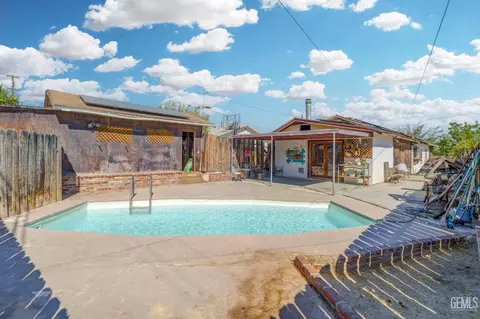 Other - 613 B St, Taft, CA 93268 photo 11 of 13