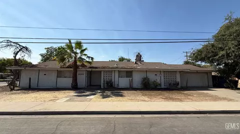 2001 9th Pl, Wasco, CA 93280 photo 1