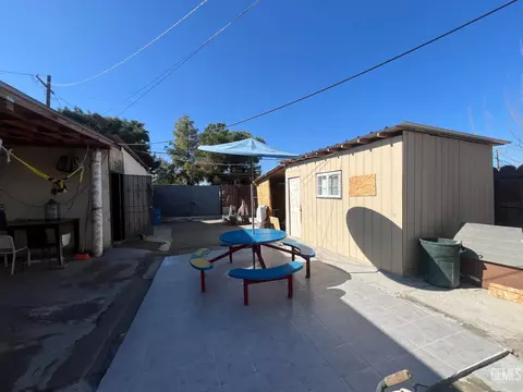 207 Fillmore St, Taft, CA 93268 photo 10