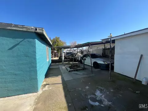 207 Fillmore St, Taft, CA 93268 photo 12