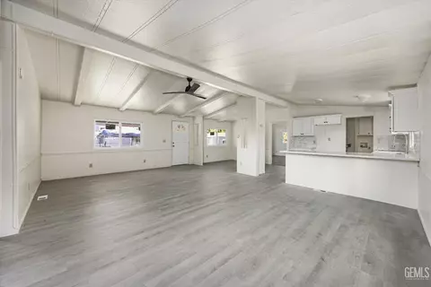5501 Weedpatch Hwy, Bakersfield, CA 93307 photo 6