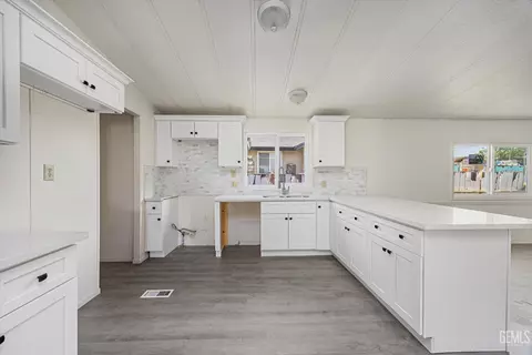 5501 Weedpatch Hwy, Bakersfield, CA 93307 photo 7