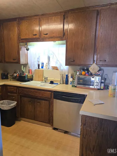 5323 Hooper Rd, Weldon, CA 93283 photo 9
