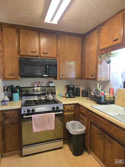 5323 Hooper Rd, Weldon, CA 93283 photo 10