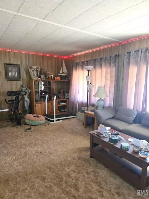 5323 Hooper Rd, Weldon, CA 93283 photo 12