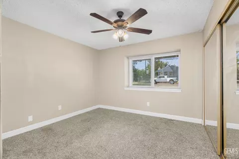 302 Pilgrim Ave, Taft, CA 93268 photo 23