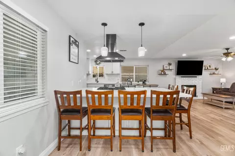 302 Pilgrim Ave, Taft, CA 93268 photo 9