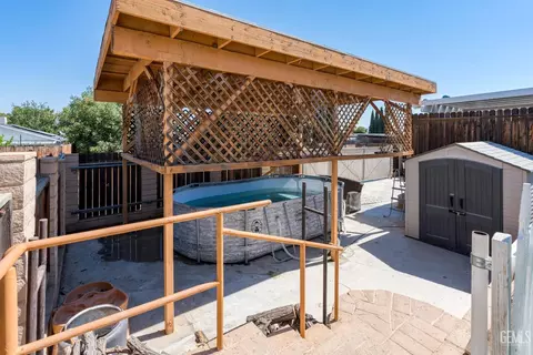302 Pilgrim Ave, Taft, CA 93268 photo 43