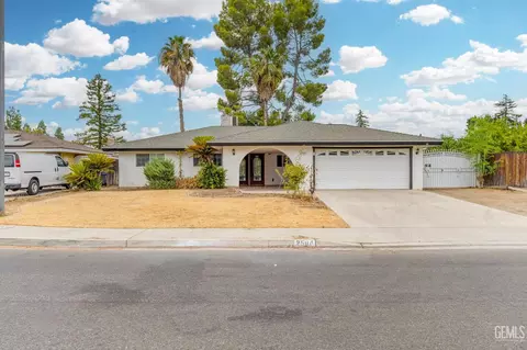 2504 Sutton Pl, Bakersfield, CA 93309