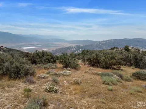 23841 El Rancho, Tehachapi, CA 93561 photo 9