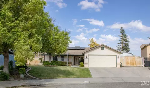 3009 Pinecreek Ct, Bakersfield, CA 93308