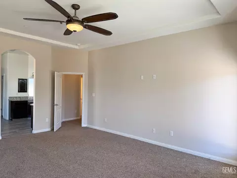 10233 Azimuth St, Bakersfield, CA 93306 photo 27
