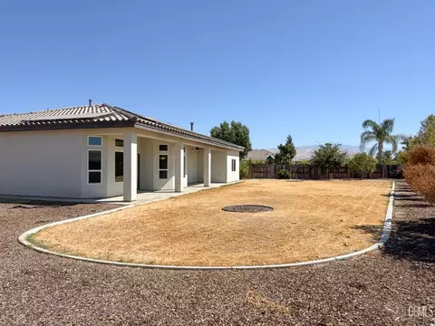 10233 Azimuth St, Bakersfield, CA 93306 photo 36