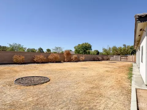10233 Azimuth St, Bakersfield, CA 93306 photo 33