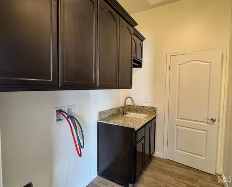 10233 Azimuth St, Bakersfield, CA 93306 photo 24