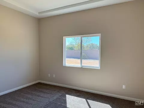 10233 Azimuth St, Bakersfield, CA 93306 photo 22