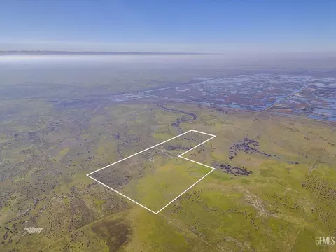 11484 Corcoran Rd, Wasco, CA 93280 photo 10