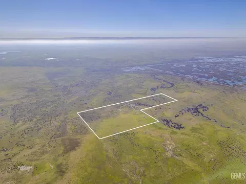 11484 Corcoran Rd, Wasco, CA 93280 photo 11