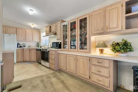 80 Eagle Ln, Bakersfield, CA 93308 photo 7