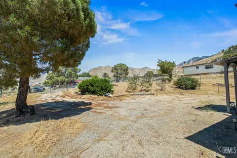 19084 Oliver Ln, Onyx, CA 93255 photo 2