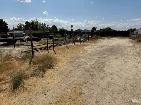 0 Willard, Bakersfield, CA 93314 photo 2
