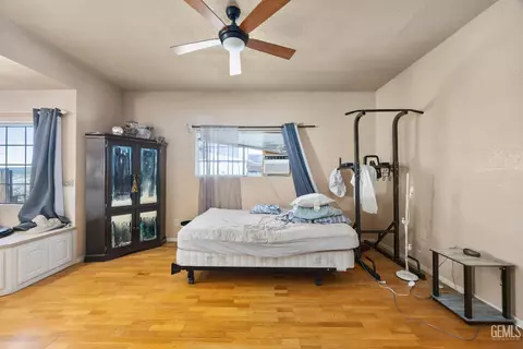 Bedroom - 12964 Stubborn Mule Rd, Edwards, CA 93523 photo 1 of 3
