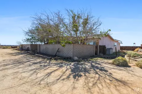 Exterior - 12964 Stubborn Mule Rd, Edwards, CA 93523 photo 14 of 17