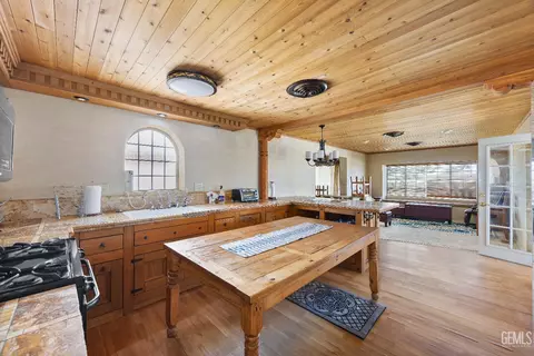 Kitchen - 12964 Stubborn Mule Rd, Edwards, CA 93523 photo 1 of 8