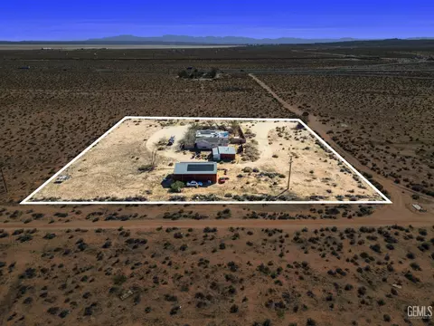View/Area - 12964 Stubborn Mule Rd, Edwards, CA 93523 photo 3 of 10