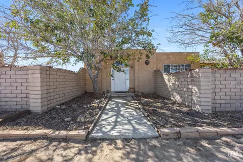 Exterior - 12964 Stubborn Mule Rd, Edwards, CA 93523 photo 16 of 17