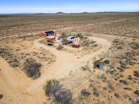 View/Area - 12964 Stubborn Mule Rd, Edwards, CA 93523 photo 5 of 10